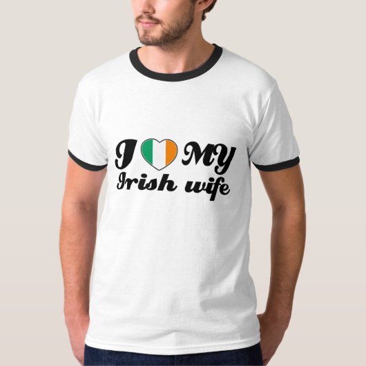 私は私のアイルランドの妻を愛します Tシャツ (正面)