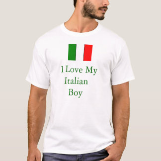 私は私のイタリアンな男の子を愛します Tシャツ