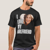 私は私のガールフレンドが大好きハート写真ボーイフレンドのギフト Tシャツ (正面)