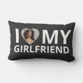 私は私のガールフレンドの写真のハートおもしろい彼氏 ランバークッション (裏面)