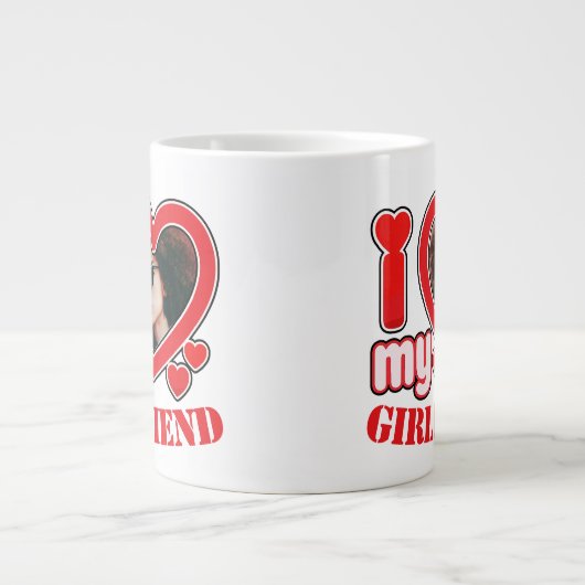 私は私のガールフレンドの写真パーソナライズされた文字が大好き ジャンボコーヒーマグカップ (正面)