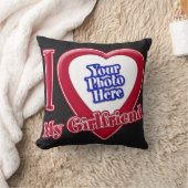 私は私のガールフレンドを愛する写真赤いハートブラック クッション (ブランケット)