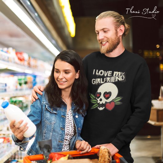 私は私のガールフレンドヴィンテージスカルハートカップルが大好き スウェットシャツ