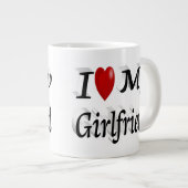 私は私のガールフレンド可愛い黒い文字 ジャンボコーヒーマグカップ (正面右)
