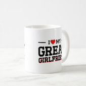 私は私のガールフレンド素晴らしブラック動揺してデザインが大好き コーヒーマグカップ (正面右)