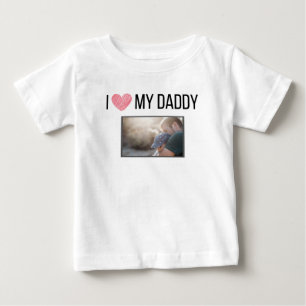 私は私のパパの赤ちゃん服を愛していカスタムる写真 ベビーTシャツ