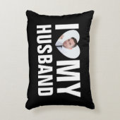 私は私のパートナーの写真カスタムハートと文字が大好き アクセントクッション (正面(垂直))