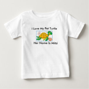 "私は私のペットカメ"の幼児のTシャツ愛します ベビーTシャツ