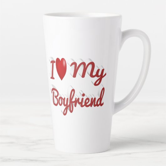 私は私のボーイフレンドかわいい赤い文字 カフェラテマグ (右)