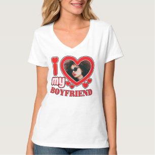 私は私のボーイフレンドが大好きカスタムハート写真 Tシャツ