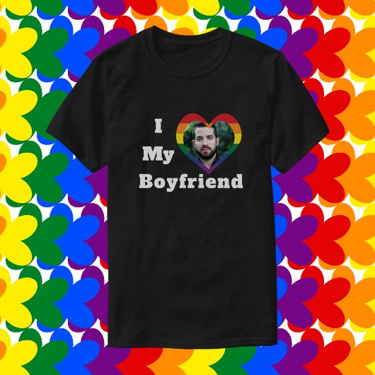 私は私のボーイフレンドが大好きゲイプライドLGBTQカスタムの写真 Tシャツ