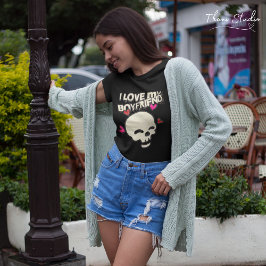 私は私のボーイフレンドが大好きヴィンテージスカルハートカップル Tシャツ