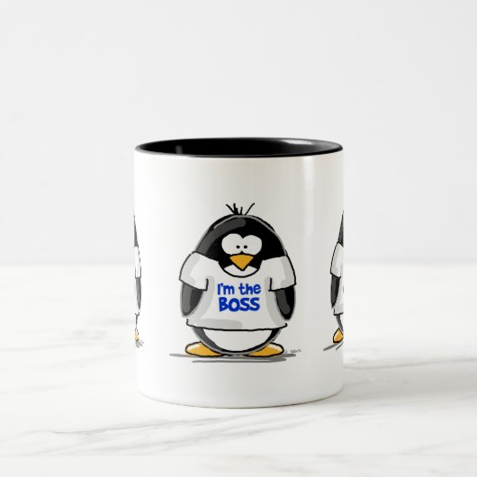 私は私の仕事を愛します-私はボスです ツートーンマグカップ (中央)