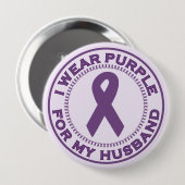私は私の夫のための紫色を身に着けています 缶バッジ (正面&裏面)