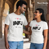 私は私の夫の人格の特性バレンタインが大好き Tシャツ