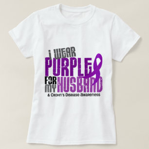 私は私の夫6のクローン病のための紫色を身に着けています Tシャツ