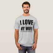 私は私の妻が私が捜すことを行くことを許可するときそれを愛します Tシャツ (正面フル)