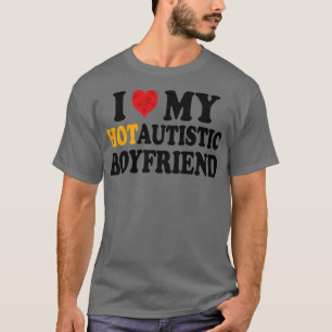 私は私の家庭的なボーイフレンドを愛する1 Tシャツ