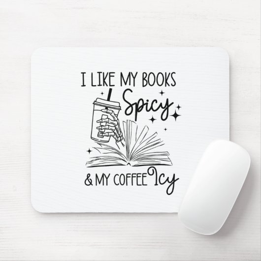 私は私の本のスパイシーと私のコーヒーアイスハロウィーンが好き マウスパッド (マウス)