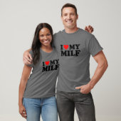 私は私の熟女おもしろい赤いハートMilf Iハートマイミル Tシャツ (ユニセックス)