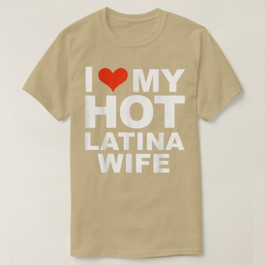 私は私の熱いラテンアメリカ系女性妻の夫の結婚愛ギ Tシャツ (デザイン正面)