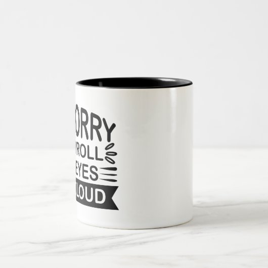 私は私の目の大きなマ転がグを出して申し訳なかった ツートーンマグカップ (中央)