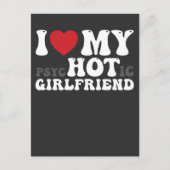 私は私の精神病ガールフレンドおもしろいが大好きハート インビテーションポストカード (正面)