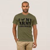 私は私の軍隊のガールフレンドを愛します Tシャツ (正面フル)