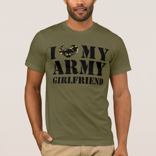 私は私の軍隊のガールフレンドを愛します Tシャツ (正面)