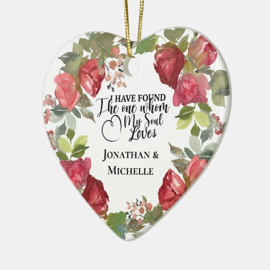 私は私の魂が赤いバラを愛するハートを見つけた セラミックオーナメント (左)
