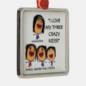 私は私の3人の子供の漫画の熱狂するクリスマスオルナムが大好き メタルオーナメント (右)