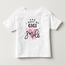 私は私のGiGiをハートによって微笑させます トドラーTシャツ