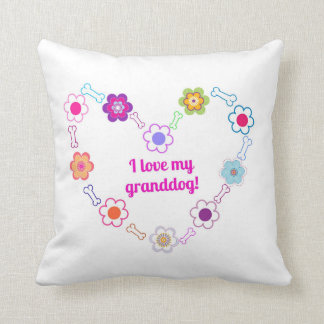 私は私のgranddogの装飾用クッションを愛します クッション