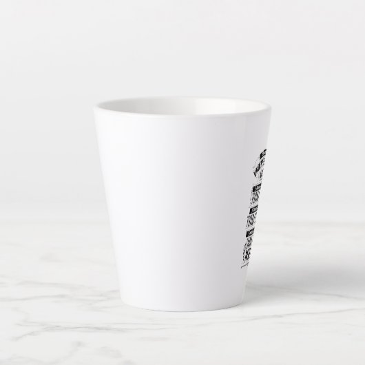 私は私を過小評価しないと言う以上に知っている カフェラテマグ (正面)