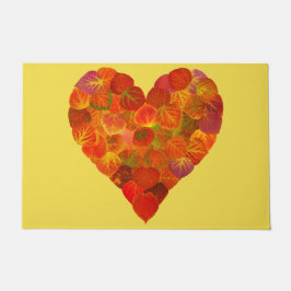 私は秋、微妙な愛 – 赤い《植物》アスペンリーフハート1 ドアマット