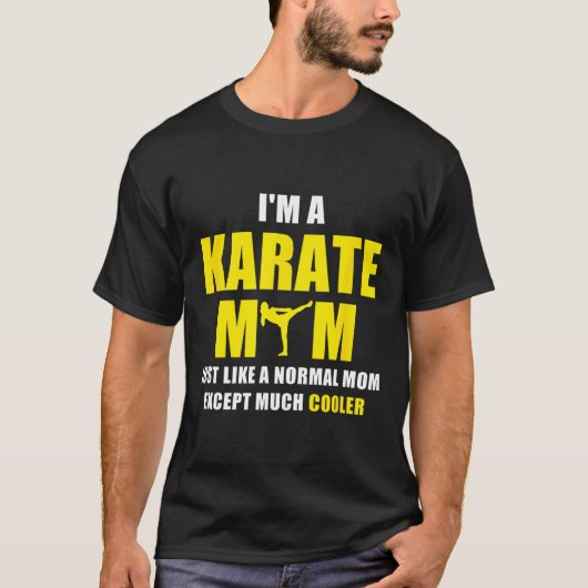 私は空手の母Tシャツだ Tシャツ (正面)