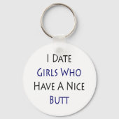 私は素敵なお尻の女の子と付き合う キーホルダー (正面)