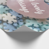 私は素敵なハートと雪の結晶であなたが大好き！ ラッピングペーパー (角)