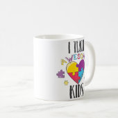私は素晴らしい子供に自閉症の先生のコーヒー・マグを教えます コーヒーマグカップ (正面右)