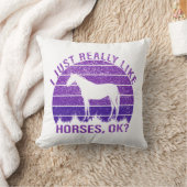 私は紫の馬が本当に好きだ クッション (ブランケット)