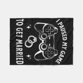 私は結婚式の日を取るためにゲーム結婚したをおもしろい中断した フリースブランケット (正面(横))