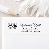 私は緑のアイシャドウを持つとても神経質な女の子だ ラベル (インサイチュ)