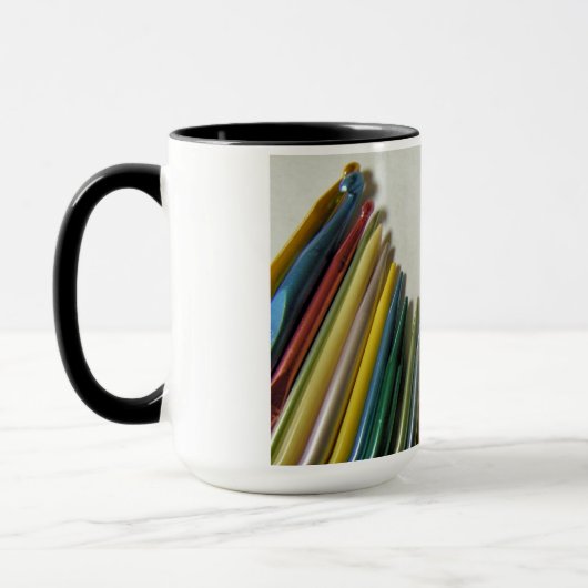 私は編むことを愛しましたり及びマグをかぎ針で編みます マグカップ (左)