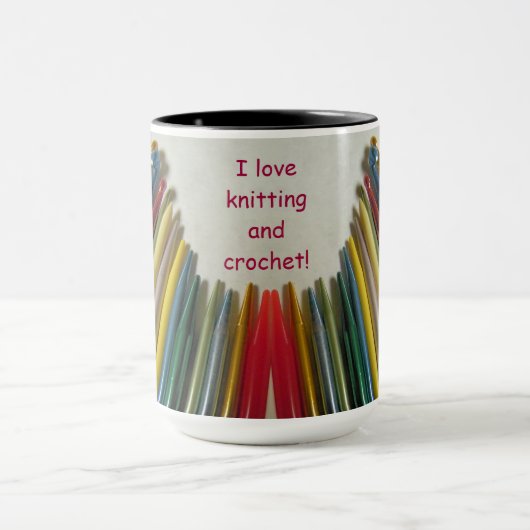 私は編むことを愛しましたり及びマグをかぎ針で編みます マグカップ (中央)