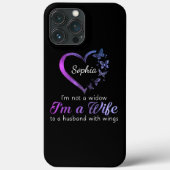 私は翼のある夫の妻の未亡人ではない Case-Mate iPhoneケース (裏面)