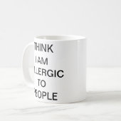 私は考え人のおもしろマグカップにアレルギーがある コーヒーマグカップ (正面左)