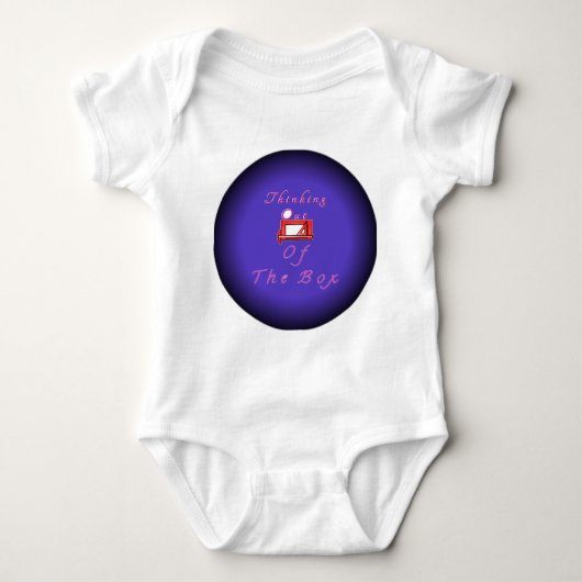 私は考え箱の外に出た。 ベビーボディスーツ (正面)