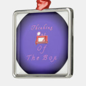私は考え箱の外に出た。 メタルオーナメント (左)