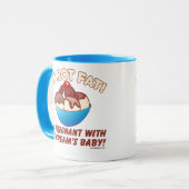 私は脂肪質ではないです! 私はアイスクリームのベビーを妊娠しています! マグカップ (正面左)