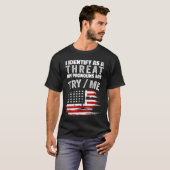私は脅威であると自己認識しています 私の代名詞はとても私です 笑 Tシャツ (正面フル)